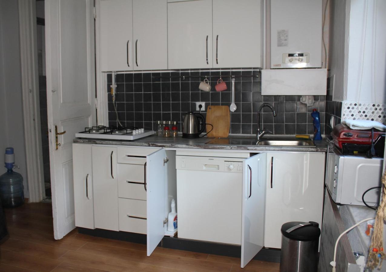 Апартаменти For Those Who Want To Be Close To Beyoglu Istiklal Street Стамбул Екстер'єр фото